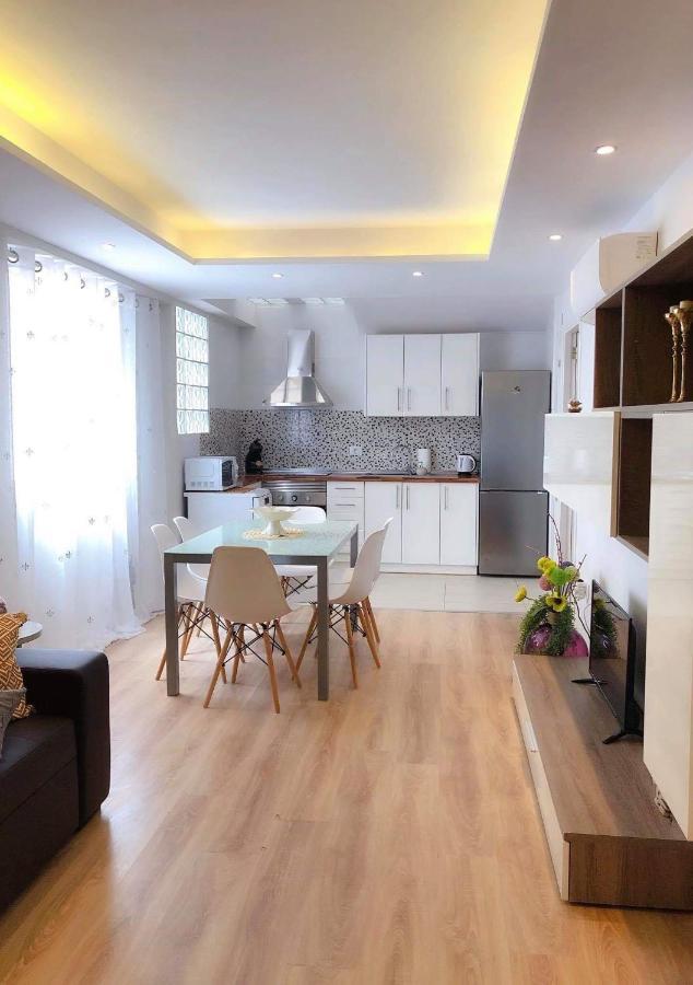 Beautiful 3 Bed Apartment In Los Cristianos Cactus Arona  Esterno foto